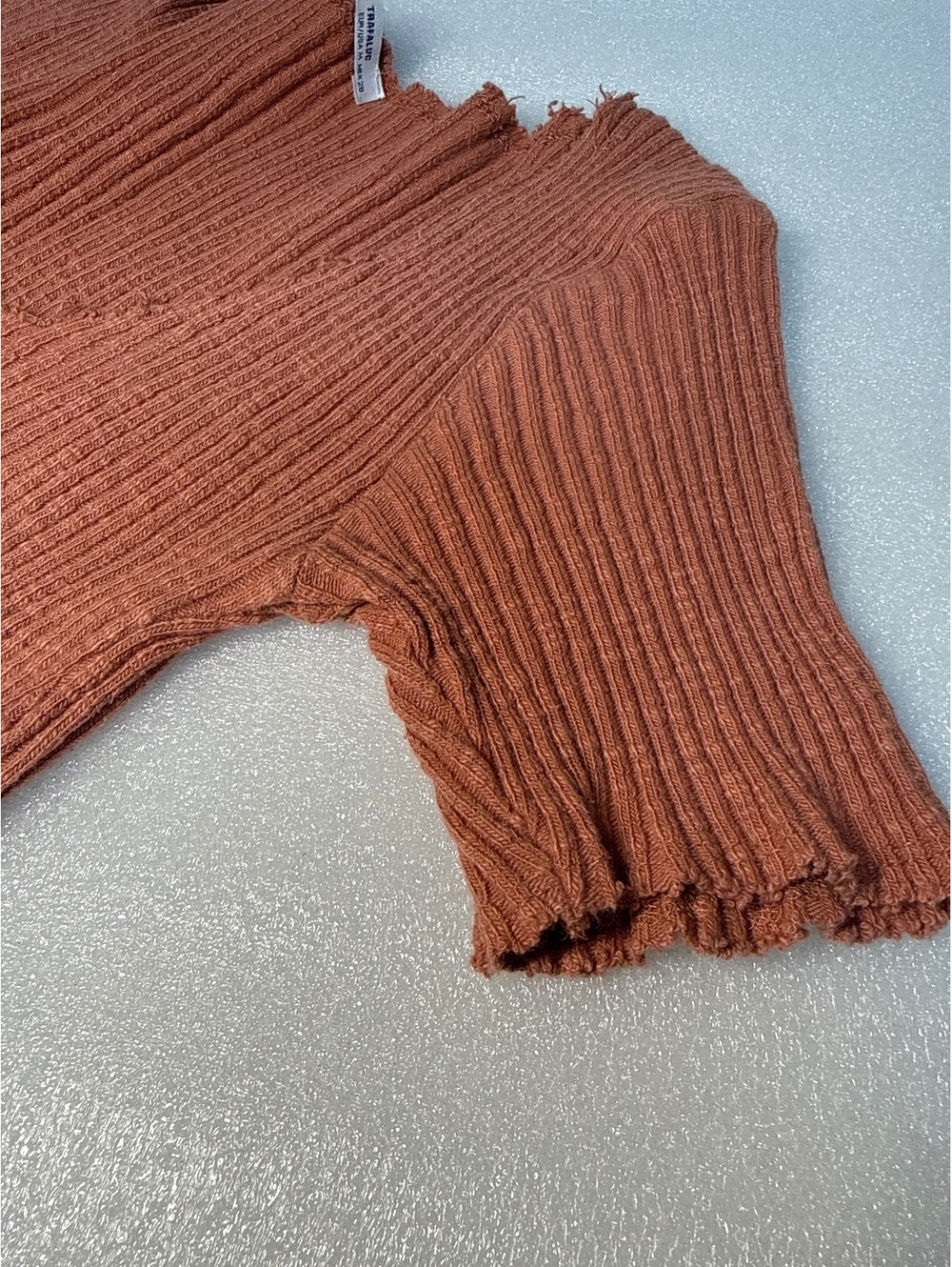 Zara Trafaluc Rust Ribbed Ruched V-Neck Short Sleeve Top Size M - Picture 5 of 7